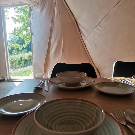 Дом отдыха Glamping A Under The Stars - The Dome Баня-Лука