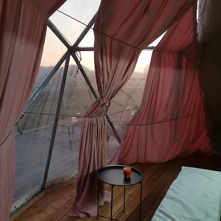 Glamping A Under The Stars - The Dome Баня-Лука